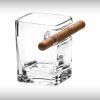 whiskeyglas met sigaarhouder