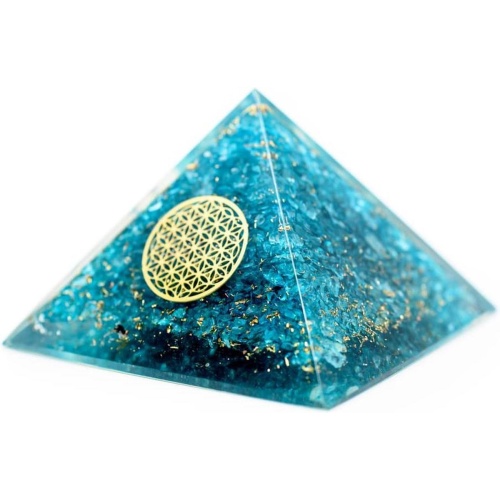 Orgonite Piramide van Blauwe Topaas met Flower of Life (70 mm)