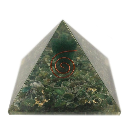 Grote Orgonite Piramide - Groen Met Engel - 7.5x7.5x5.5cm - Spirituele Decoratie - Edelstenen & Mineralen