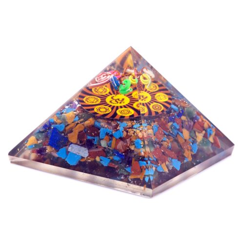 Grote Orgonite Piramide - Om Chakra - 7x7x5cm - Spirituele Decoratie - Edelstenen & Mineralen